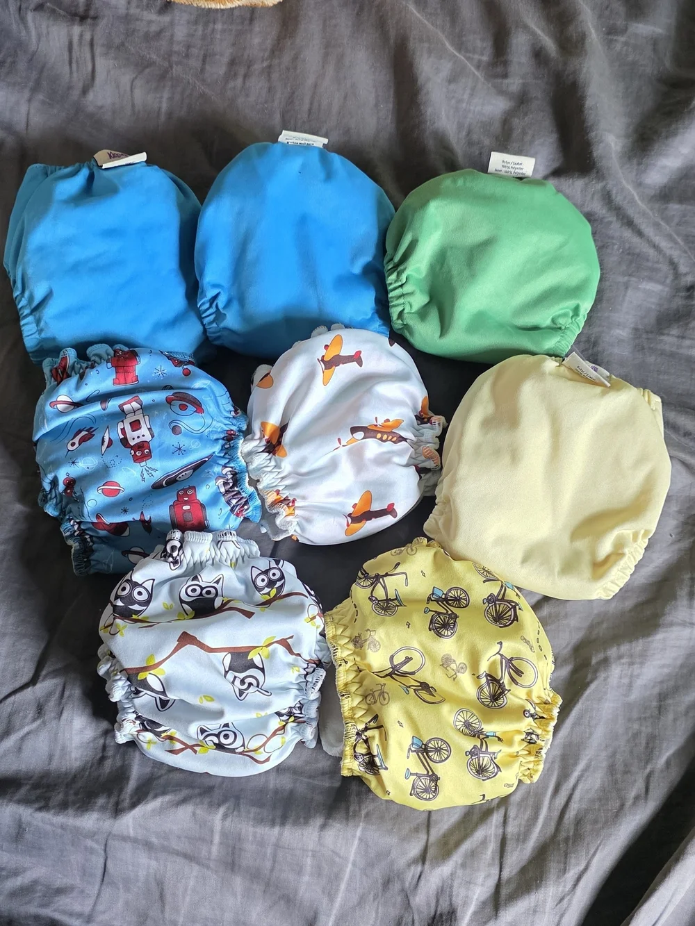 Lot of 8 Cloth Diapers – GroVia & Kissaluvs Newborn Aio Diapers + Fun Prints